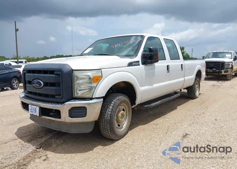 2015 Ford F-250 Xl из США, поврежденный, VIN 1FT7W2B68FEA46262